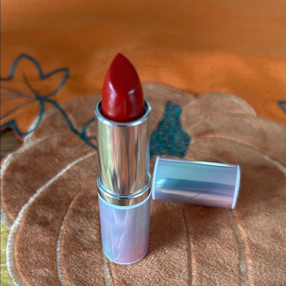 Clinique 07 Passion Pop Lipstick